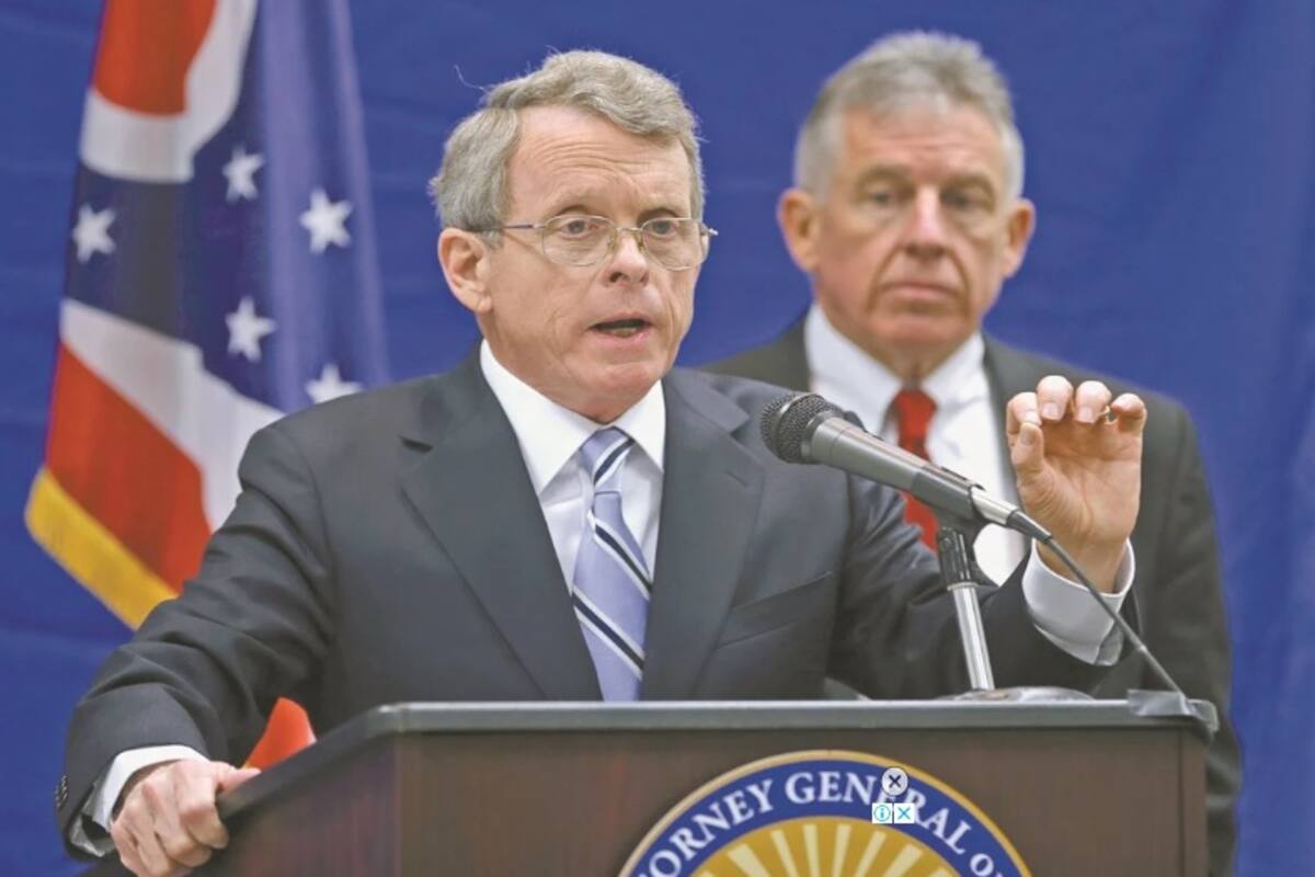 Gobernador de Ohio da positivo a Covid-19 poco antes de reunión con Trump