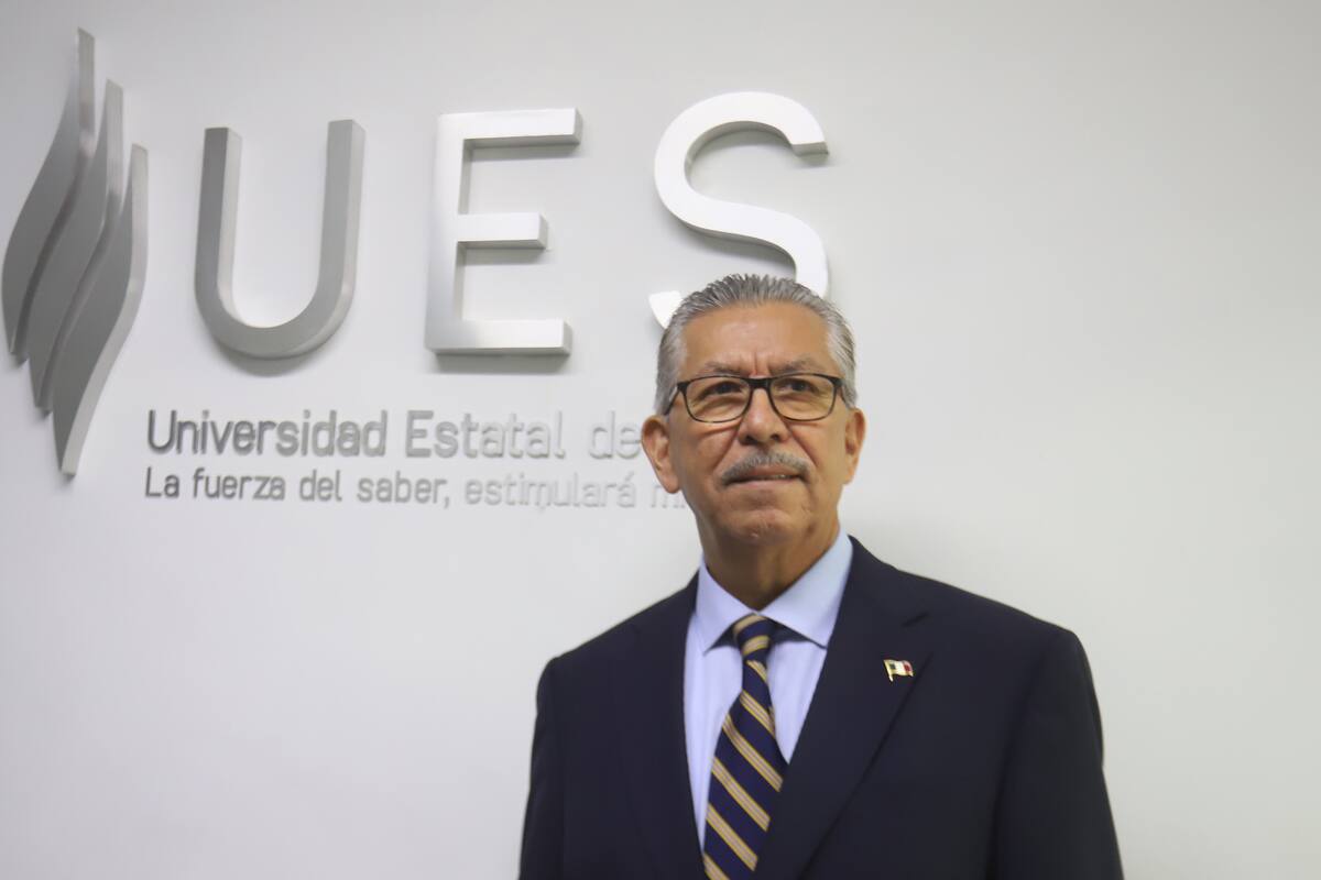 Hermosillo: Concluye Pedro Ortega labor como rector de UES