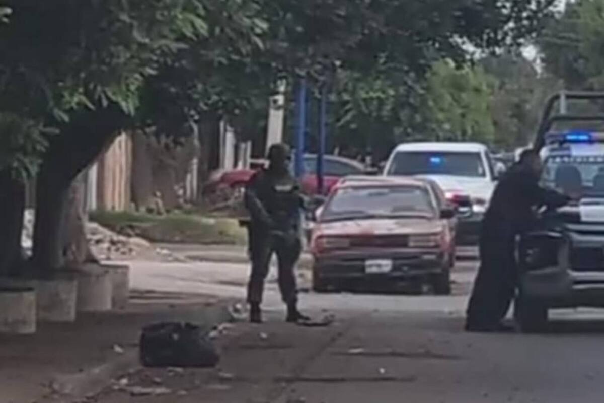 Hallan un cuerpo sin vida y bolsas con restos humanos en Ciudad Obregón