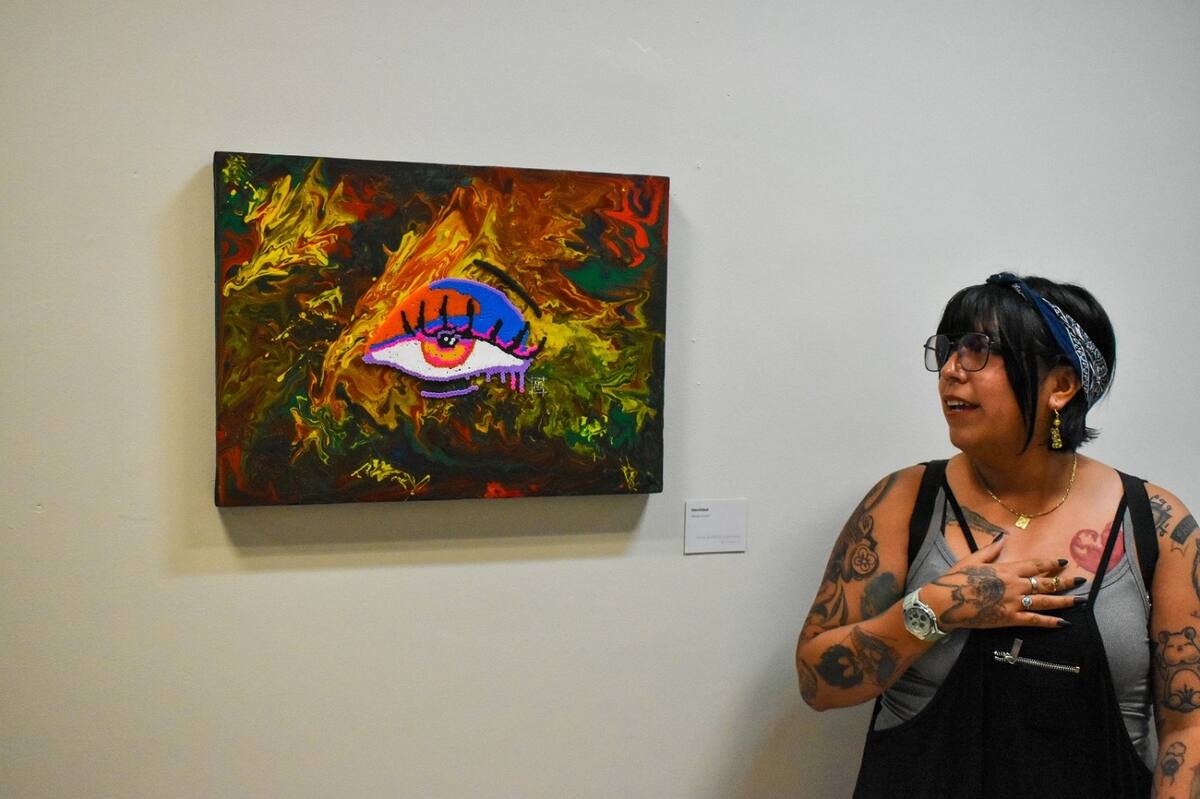 La exposición pictórica “Despertar artístico” se presentó en los pasillos de la Casa de Cultura de San Antonio de los Buenos.