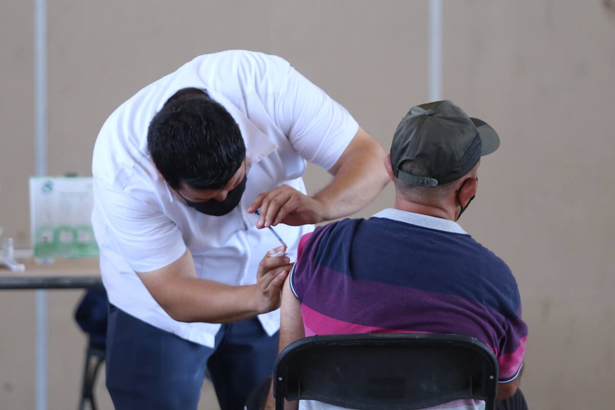 Covid en Sonora: Variante Delta de virus requiere de vacunas en dos dosis, afirma Salud