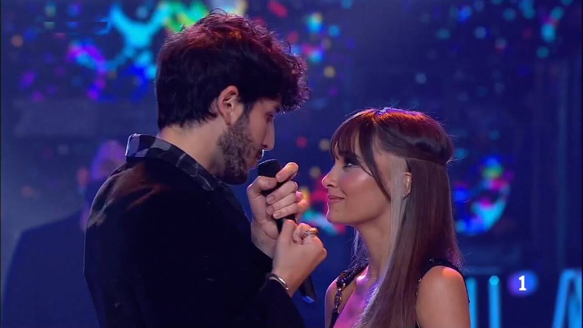 Sebastián Yatra evitó hablar sobre la relación que mantiene con Aitana.