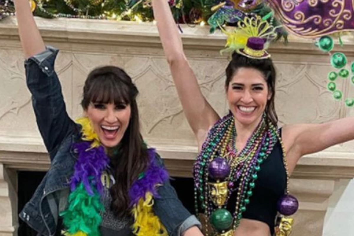 Ashley del dueto Ha-Ash corre desnuda para celebrar el Mardi Gras