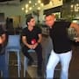 VIDEO: Terremoto de 7.7 sorprendió a periodistas deportivos en plena transmisión en Panamá; un camarógrafo salió lesionado