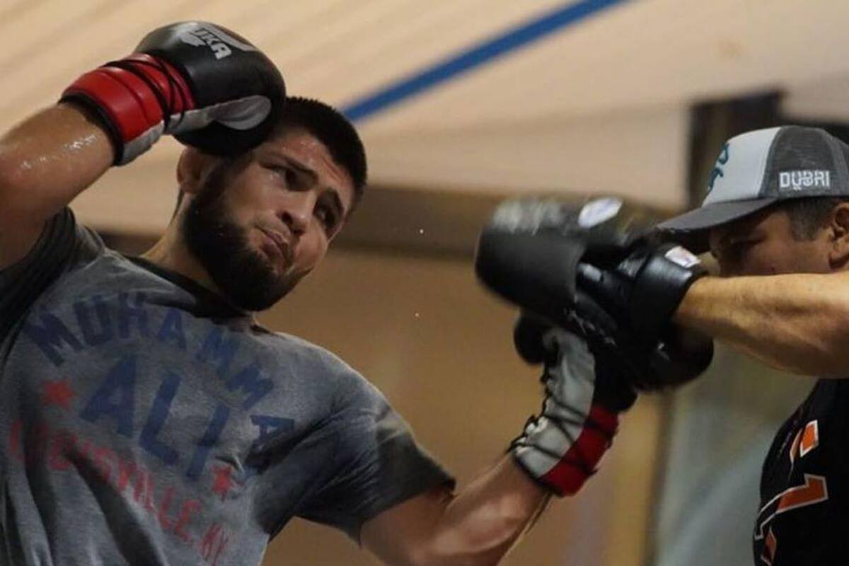 ¡Nadie lo imaginaba! Khabib Nurmagomedov anuncia su retiro después de ganar en UFC 254