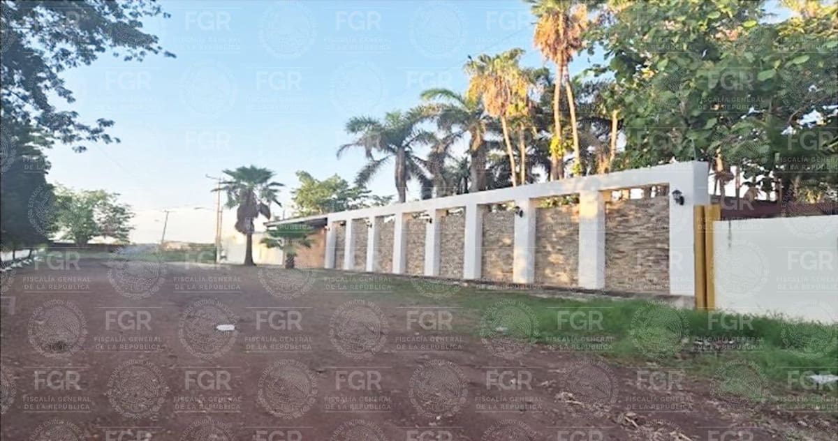 La FGR compartió fotografías del lugar donde habría ocurrido el secuestro y detención de Zambada. | Cortesía: FGR