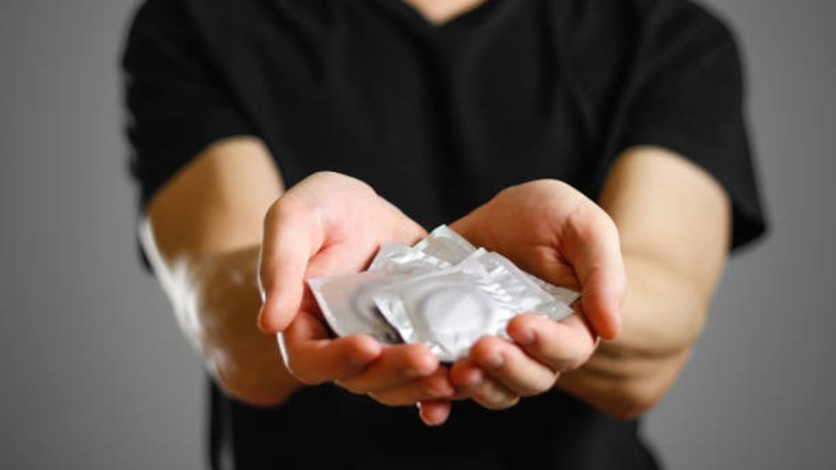 Piden activistas a Secretaría de Salud de BC reunión para tratar las carencias de medicinas e insumos