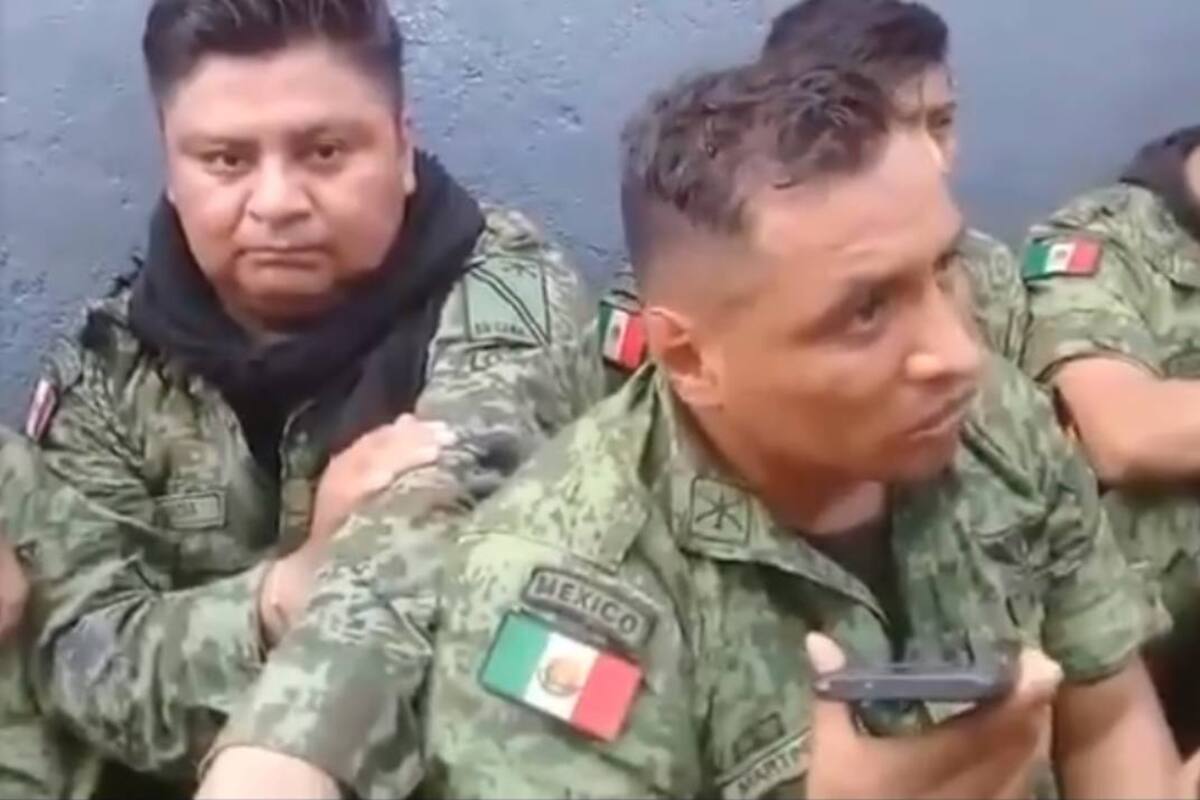 Sedena canjeó armamento por soldados en La Huacana