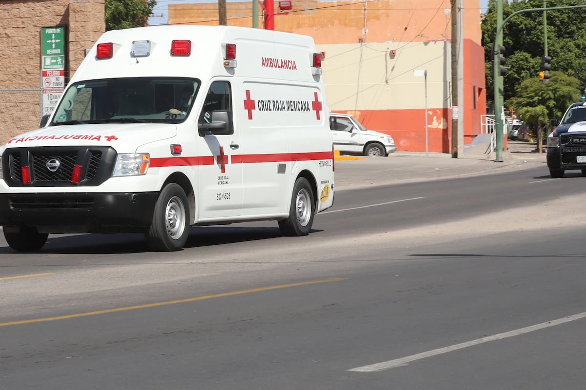 Hombre mayor muere atropellado en la avenida De la Cultura en Hermosillo