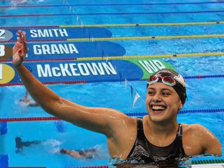 Miranda Grana logra doble hito histórico en la natación mexicana: Gana medalla de bronce en Copa Mundial e impone nuevo récord nacional
