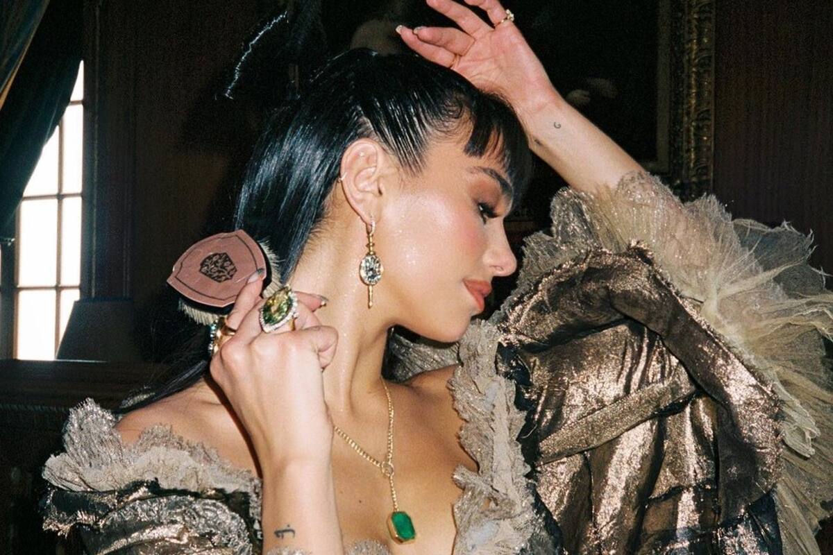 Dua Lipa anuncia lanzamiento del nuevo video de colaboración con el rapero fallecido, Pop Smoke