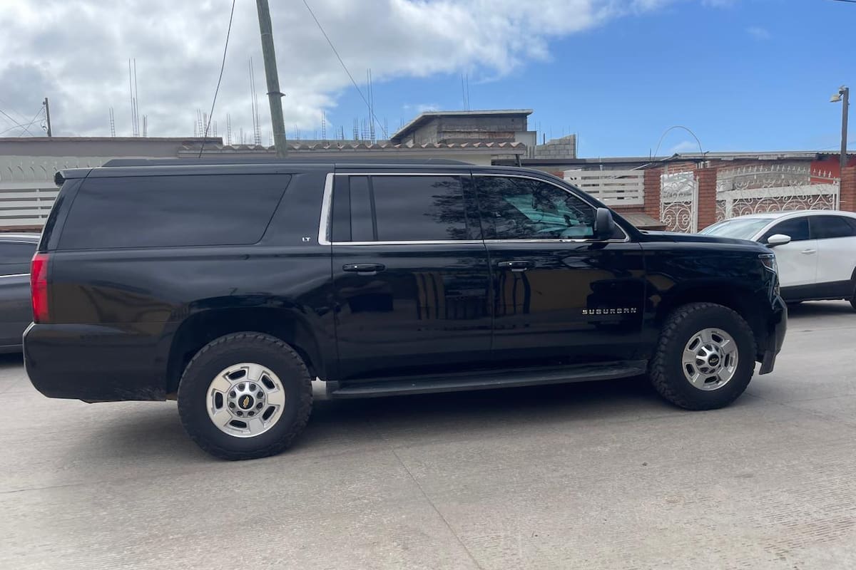 Justifica el titular de SSPC renta de auto blindada