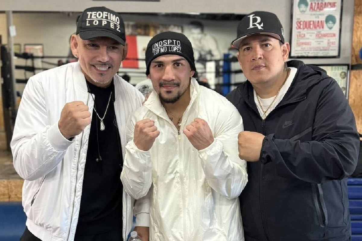 Teófimo López suma a Eddy Reynoso como entrenador junto a su padre