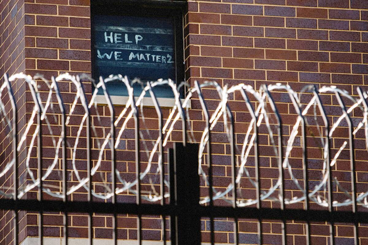 Aumentan casos de Covid-19 entre detenidos por inmigración en Estados Unidos