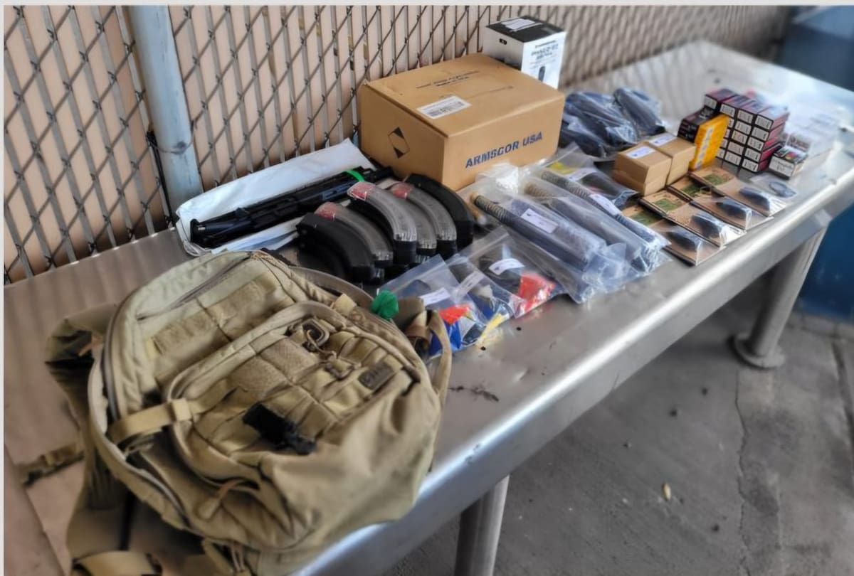 En menos de una semana, CBP decomisó 31 mil pastillas de fentanilo, 59 kilos de cocaína y armas en las garitas Mariposa y Dennis DeConcini de Nogales. | Foto: Especial GH