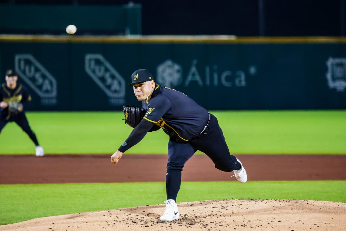 Nuevamente falla el bullpen de Águilas