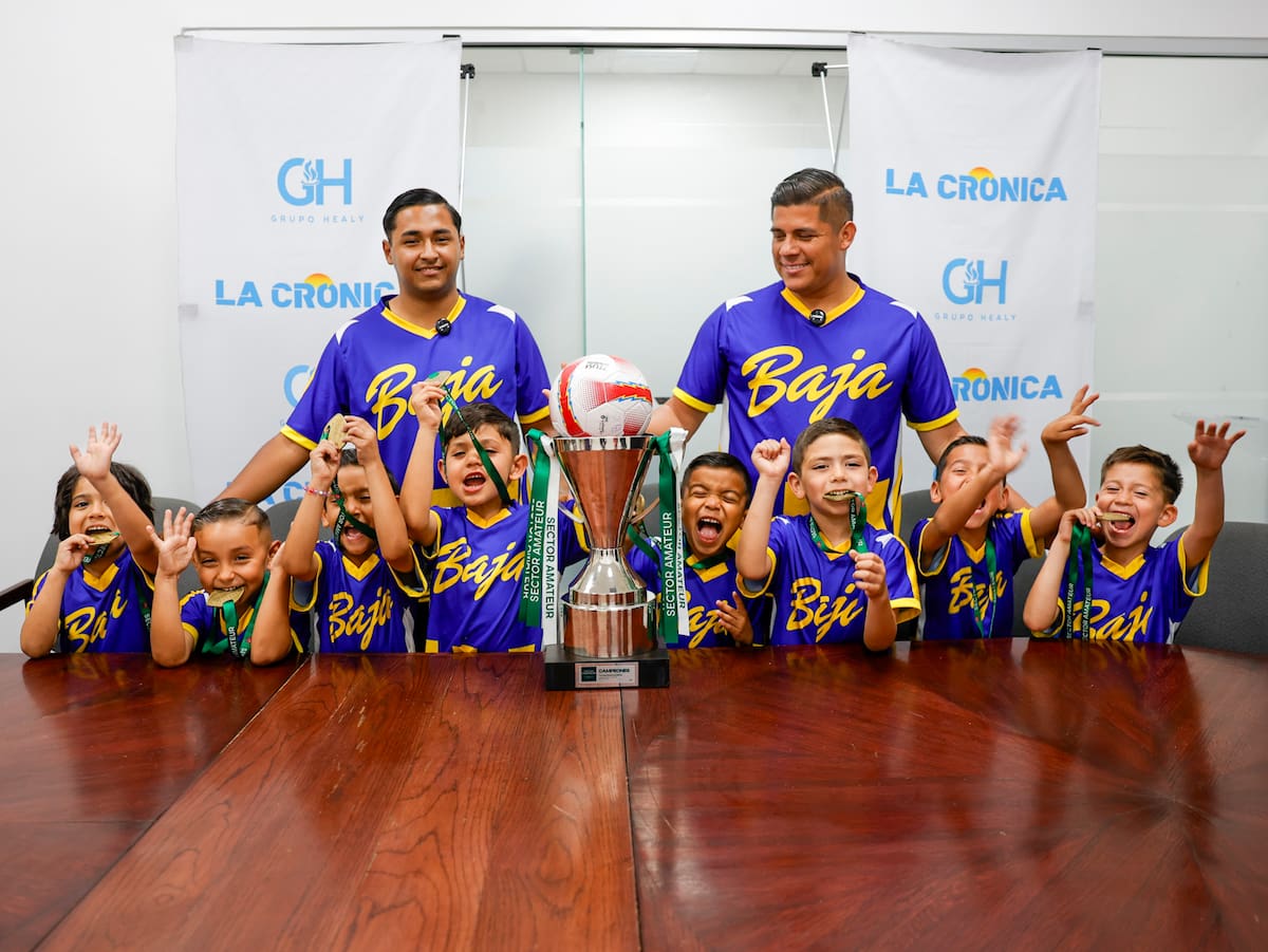 PEQUEÑOS CAMPEONES. Con apenas 5 años de edad, la selección de Baja California categoría 2020 se coronó campeona en Los Mochis, Sinaloa. En entrevista para LA CRÓNICA. (FOTO: JUAN J. MORALES)