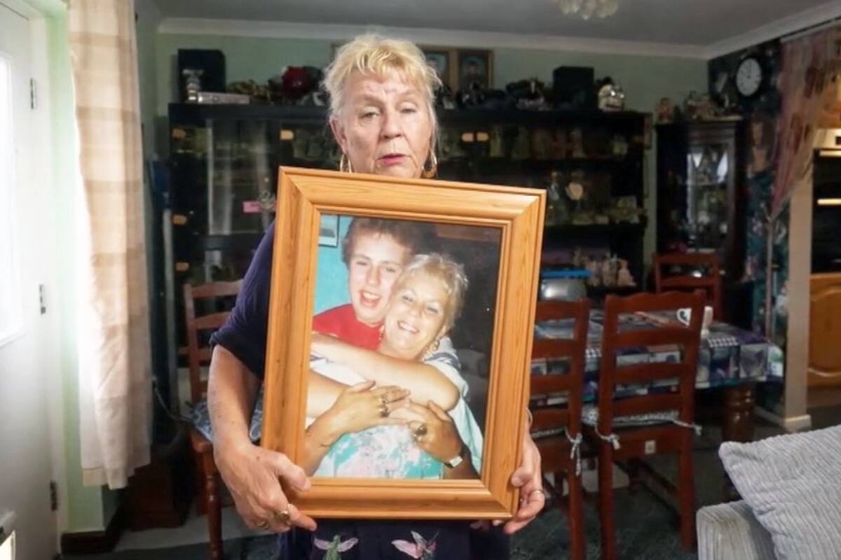 La batalla de unos padres para sacar a su hijo autista del hospital en el que lleva ingresado 20 años