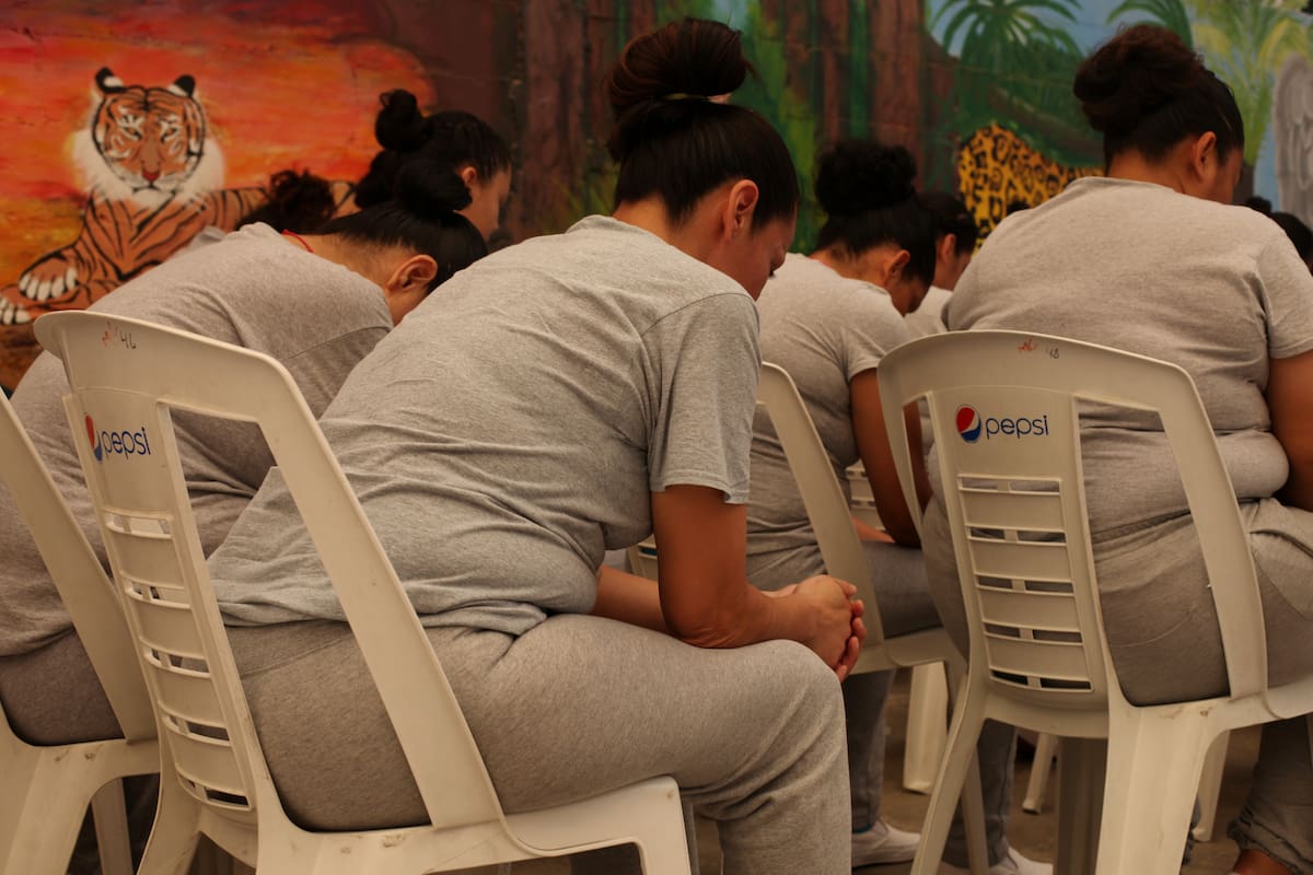 Tras años lejos de casa, mujeres podrían volver; proyectan CERESO femenil en SLRC