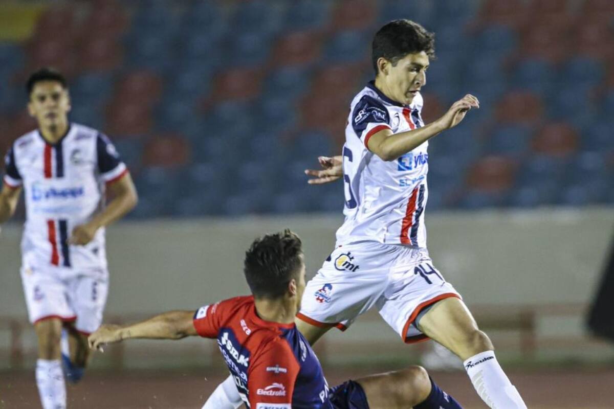 Convocan a Ángel Estrada a la Selección Sub-18 de México