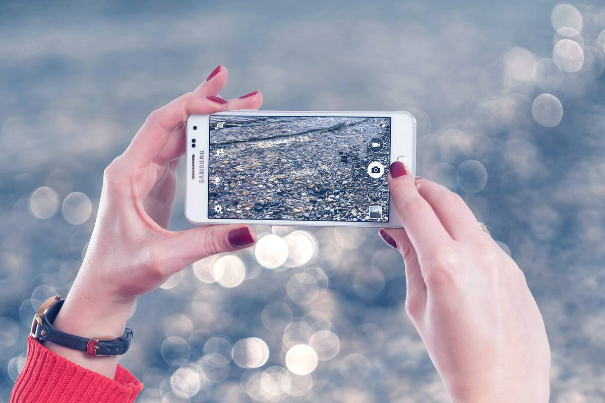 Se cree que Samsung podría estar diseñando un celular transparente