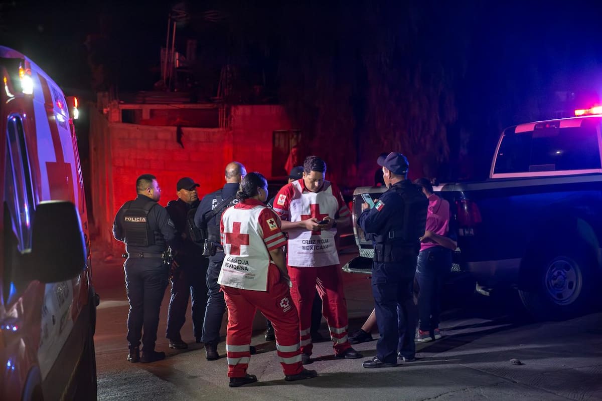 Asesinan a mujer frente a su hijo en Camino Verde