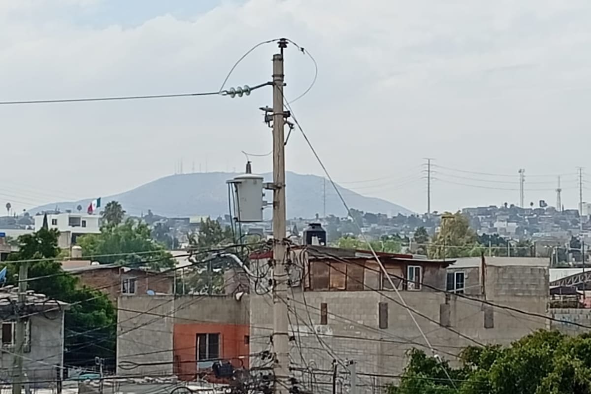 Vecinos de Valle Verde están hartos de los apagones