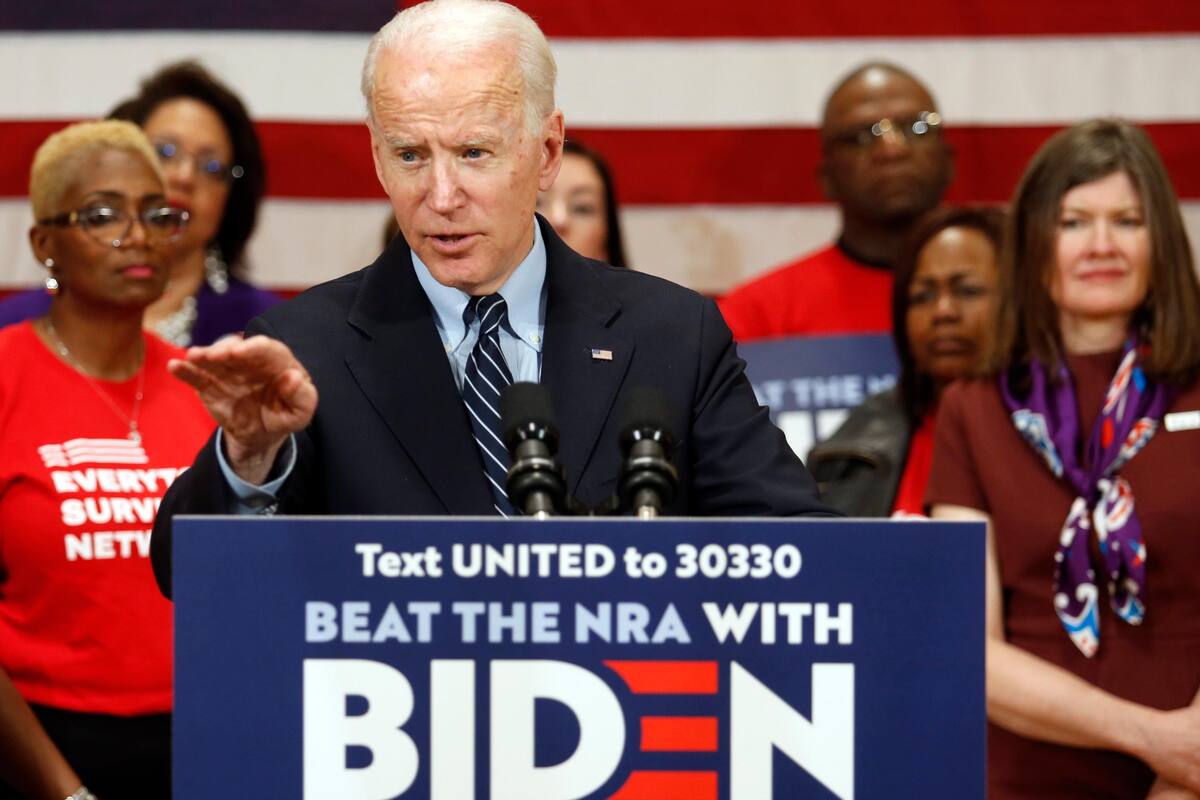 Biden perrea "Despacito" en busca de voto latino rumbo a elección en EU