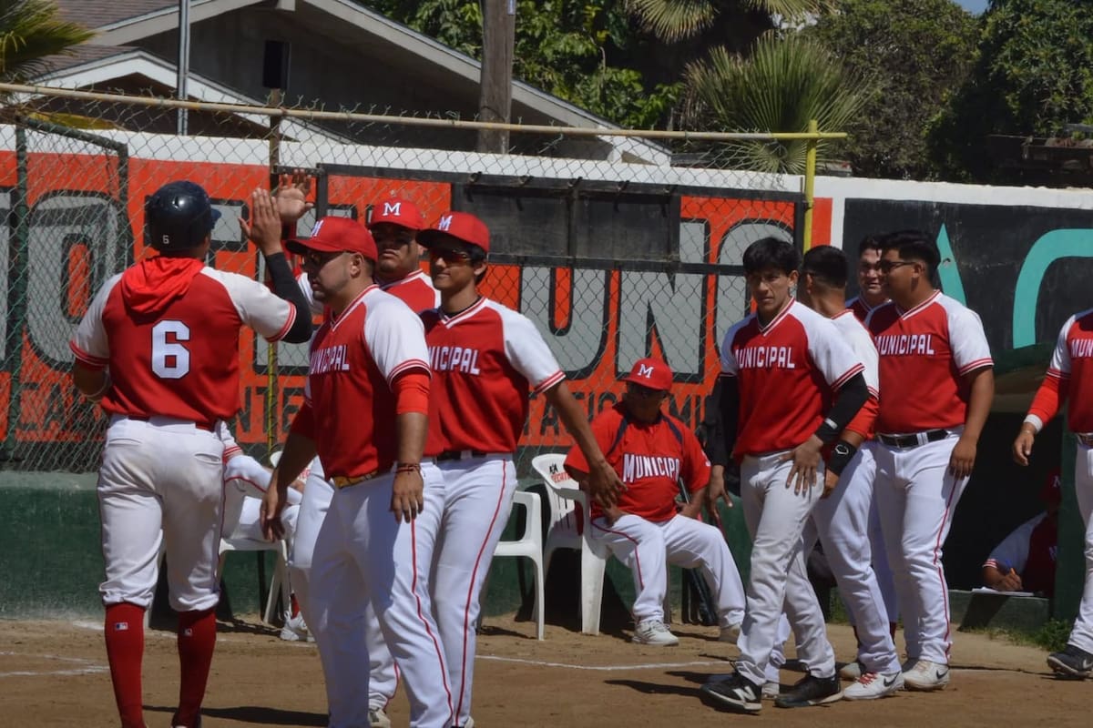 Ensenada Municipal cerró con todo el Estatal