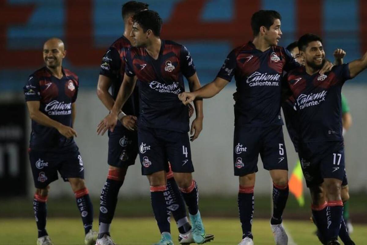 Cimarrones empata contra el Cancún FC en un emocionante partido