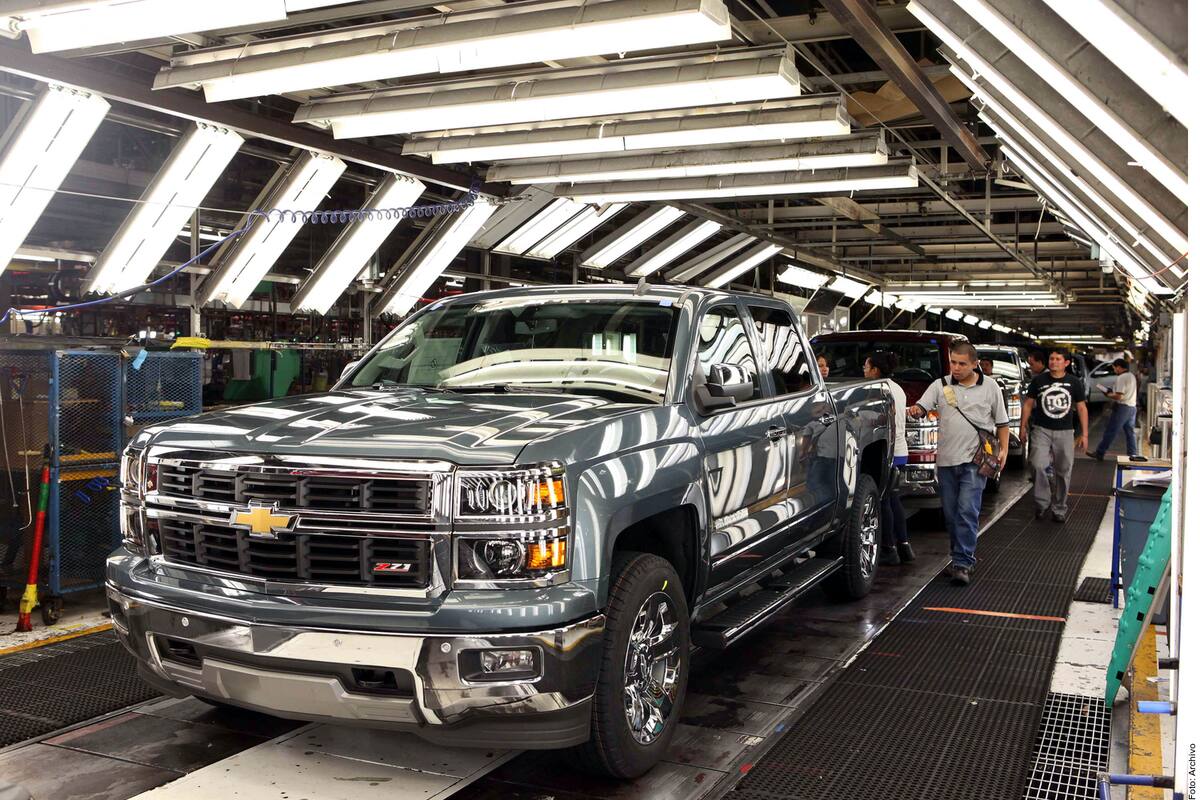 Cae 11.39% venta de autos en junio
