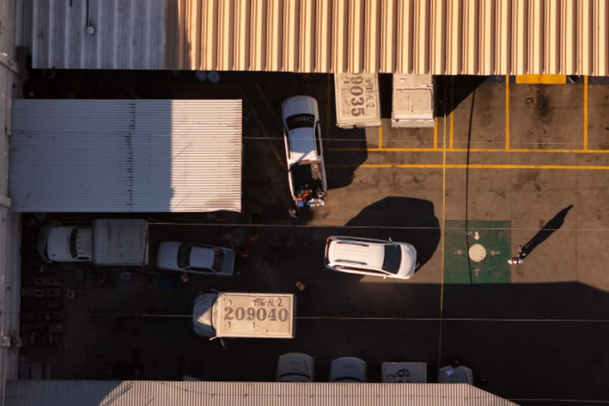 Chofer de empresa de valores es encontrado sin vida en su camión de trabajo