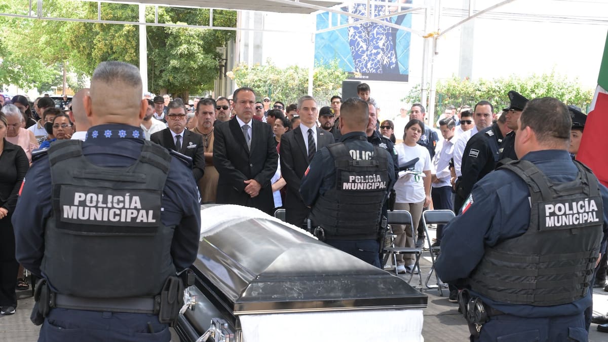 Último adiós a Luis Fernando Molina Avilés: rinden homenaje a oficial caído en servicio y reconocen su labor en la Policía de Hermosillo