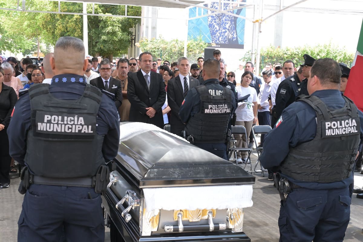 Último adiós a Luis Fernando Molina Avilés: rinden homenaje a oficial caído en servicio y reconocen su labor en la Policía de Hermosillo