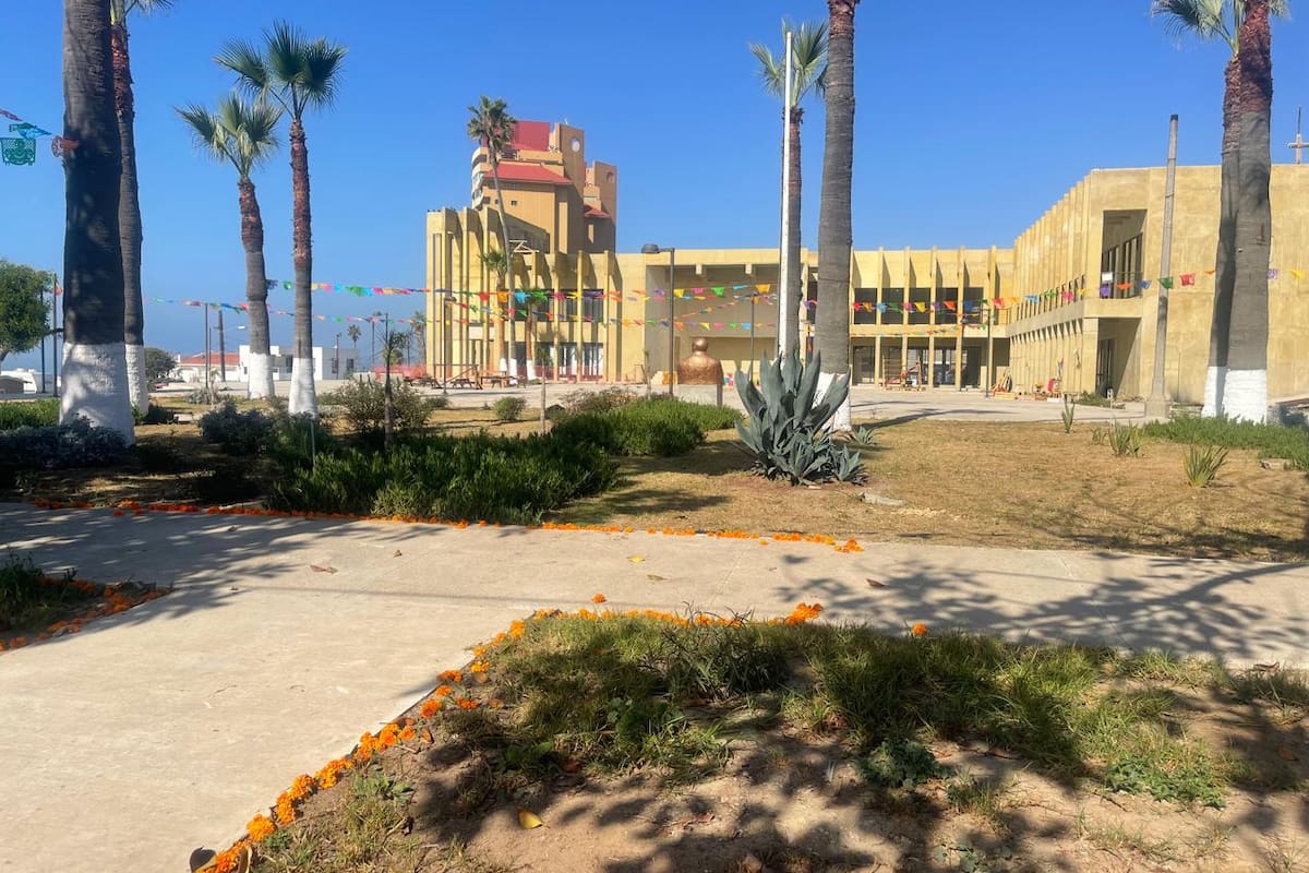 Prevén reactivar 2 obras suspendidas en Rosarito