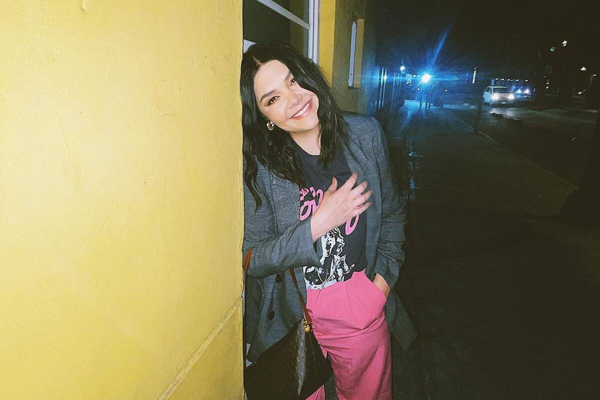 ¿Yuridia se hará un piercing en sus pechos?