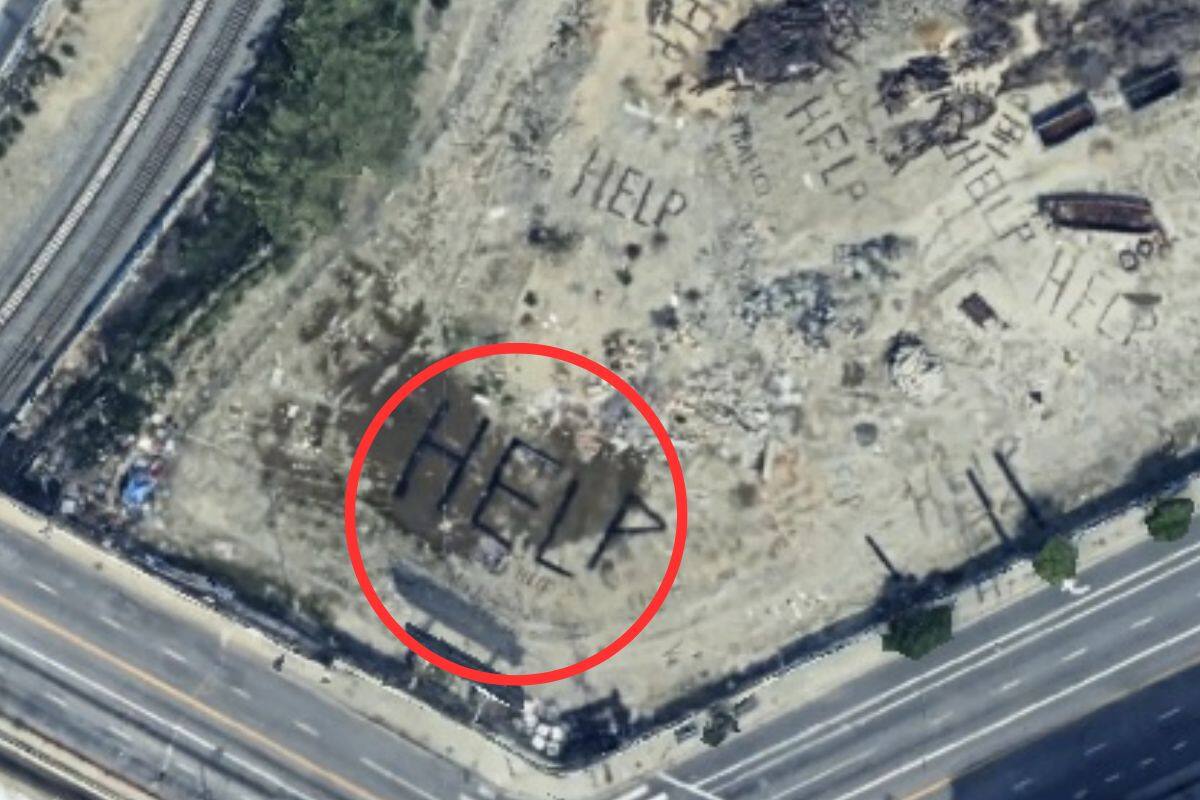 “HELP, TRÁFICO...”: ¿Qué son los extraños mensajes que aparecen en Google Earth?