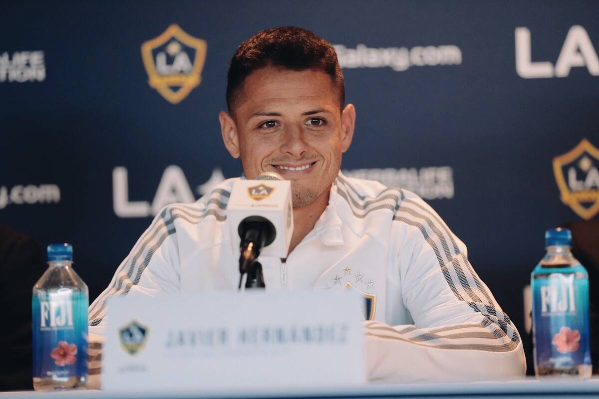 'Chicharito' respondió a crítica de David Faitelson