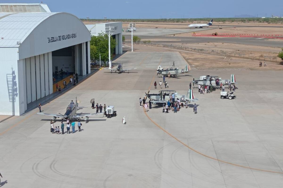 Celebran el 109 Aniversario de la Fuerza Aérea Mexicana