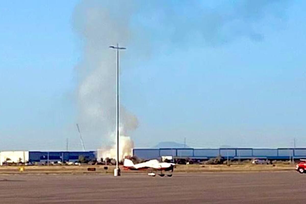 Mueren dos al estrellarse avioneta y helicóptero en Arizona