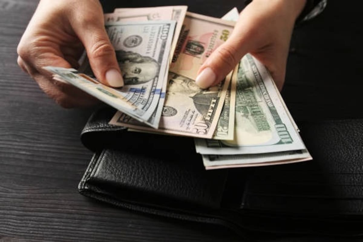 Dólar se mantiene arriba de los 18 pesos en Mexicali