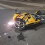 Fatal accidente en motocicleta deja un joven muerto y otro herido