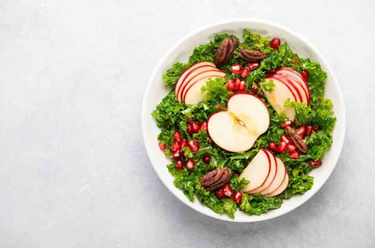 Ensalada de kale y manzana