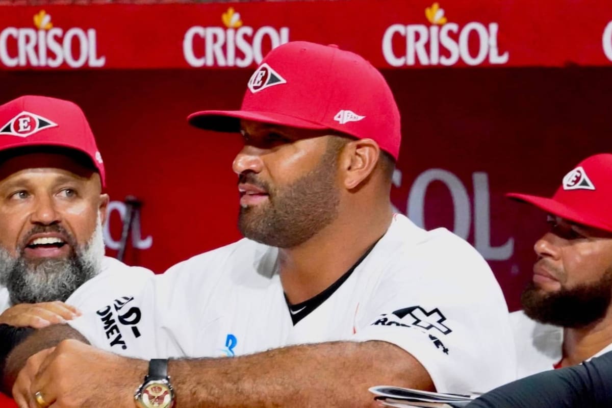 Albert Pujols busca su primer campeonato como manager de beisbol