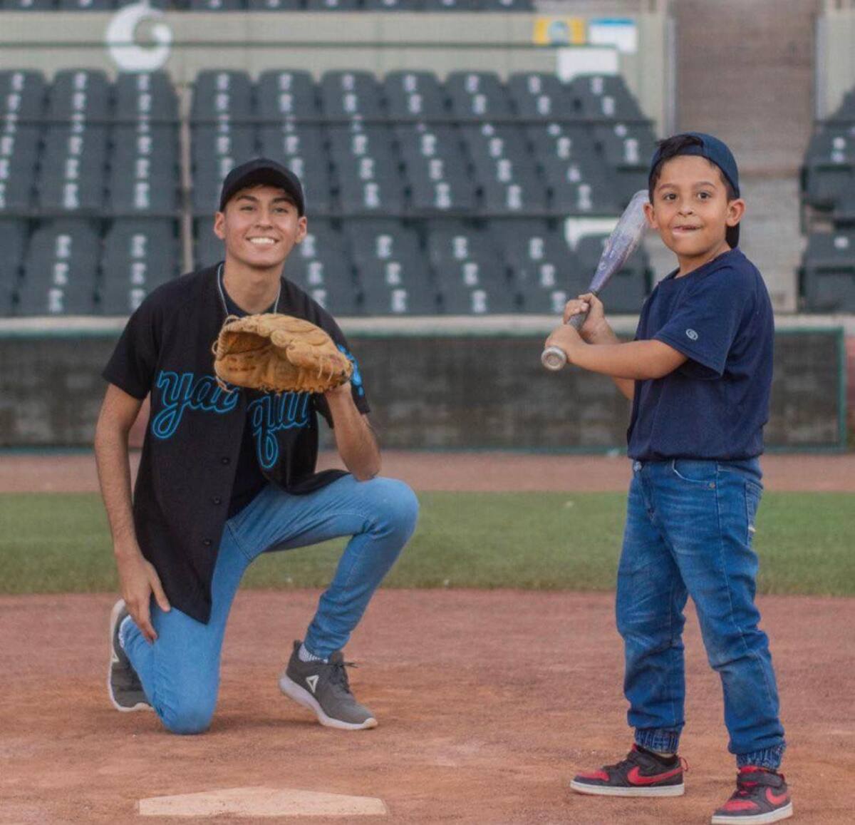 Luis Ángel, de 18 años de edad, falleció al no superar la leucemia con la que luchaba hace más de dos años