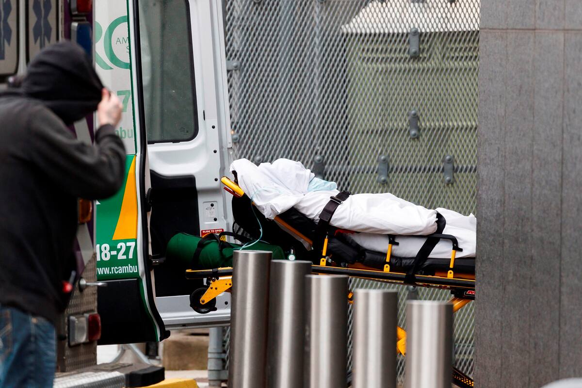 En 24 horas, mueren 731 personas por COVID-19 en Nueva York