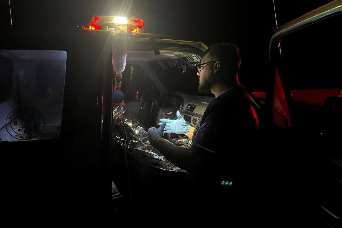 Buscaban a familiar extraviado y quedaron varados cerca de la Bomba Cero; rescatan a cuatro personas