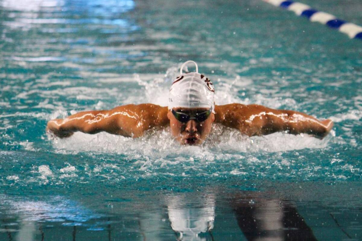 Natación de BC logra récord histórico