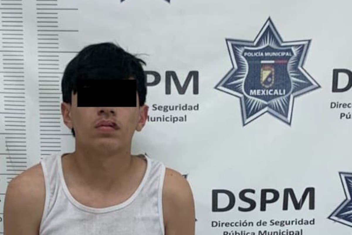 Joven de 18 con dos órdenes de aprehensión es detenido