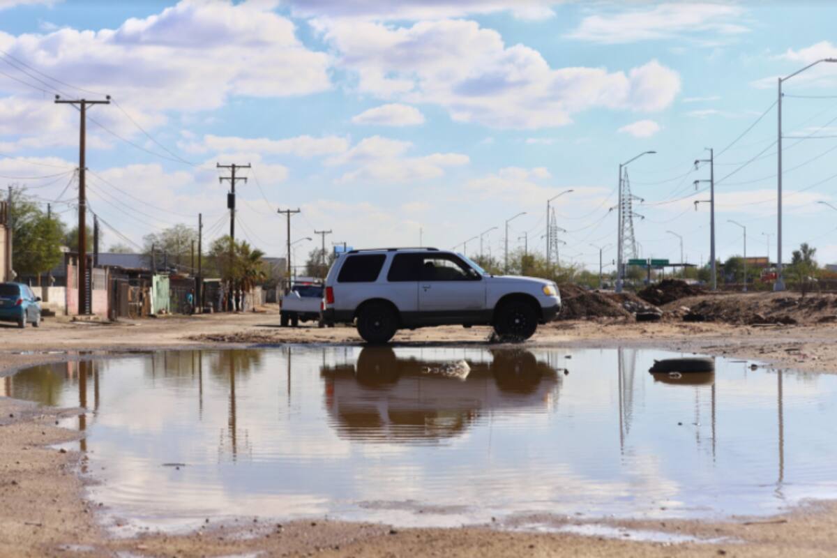 Deja lluvia encharcamientos en Agualeguas